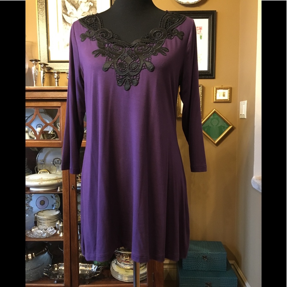 Soma brand tunic/dress in purple & black lace